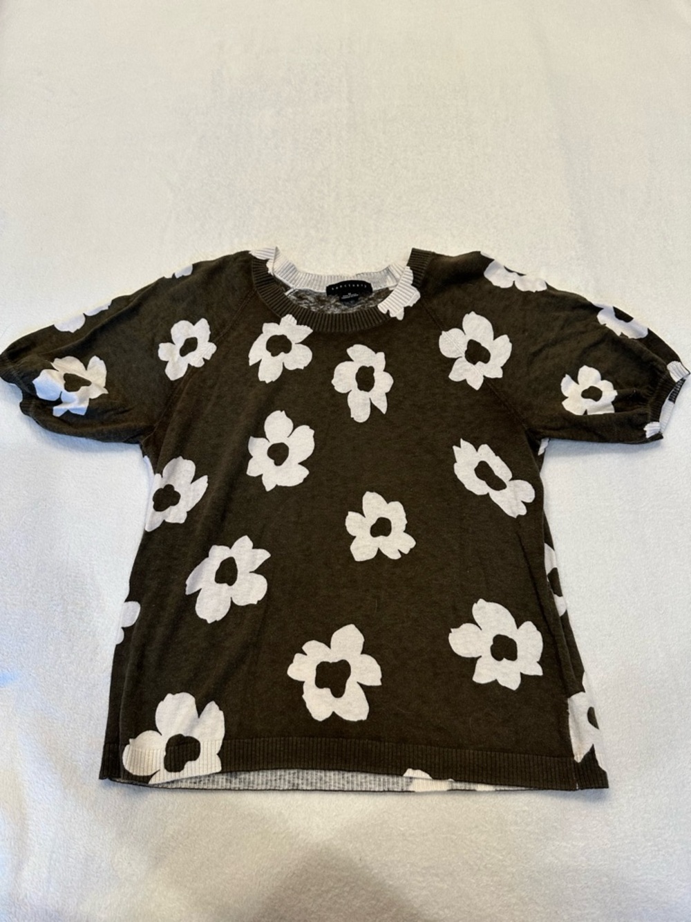 Anthropologie Sanctuary Sunny Days Olive Knit Sweater with Cream Floral Print - Picture 3 of 10